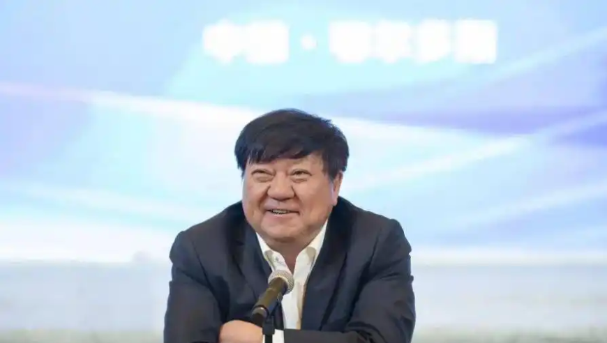 曝欧文今夏或跳出合同续签长约,管家婆今晚开什么号码,最佳精选解释落实_移动版V2.92